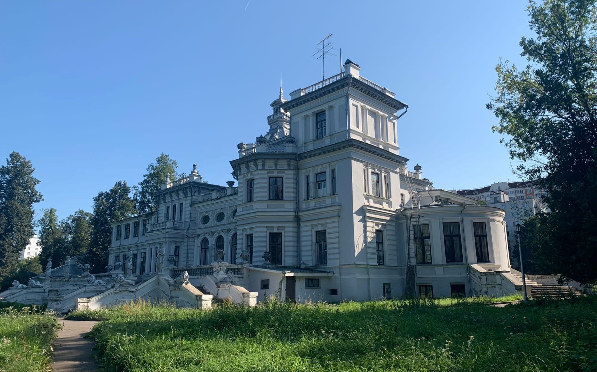 грачевский парк в москве